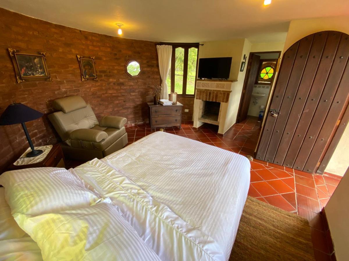Continental Villa De Leyva Finca Paraiso De Chepe Luaran gambar