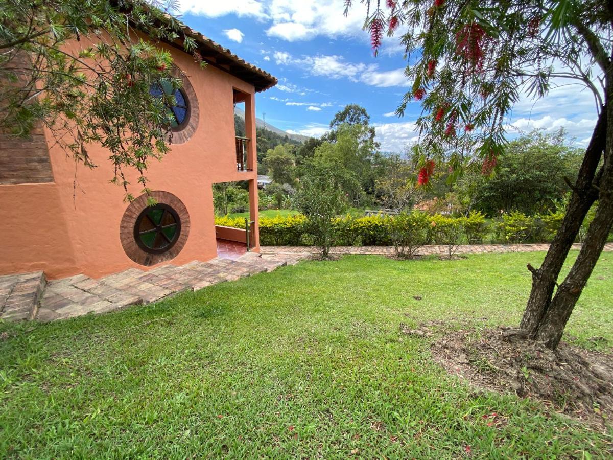 Continental Villa De Leyva Finca Paraiso De Chepe Luaran gambar